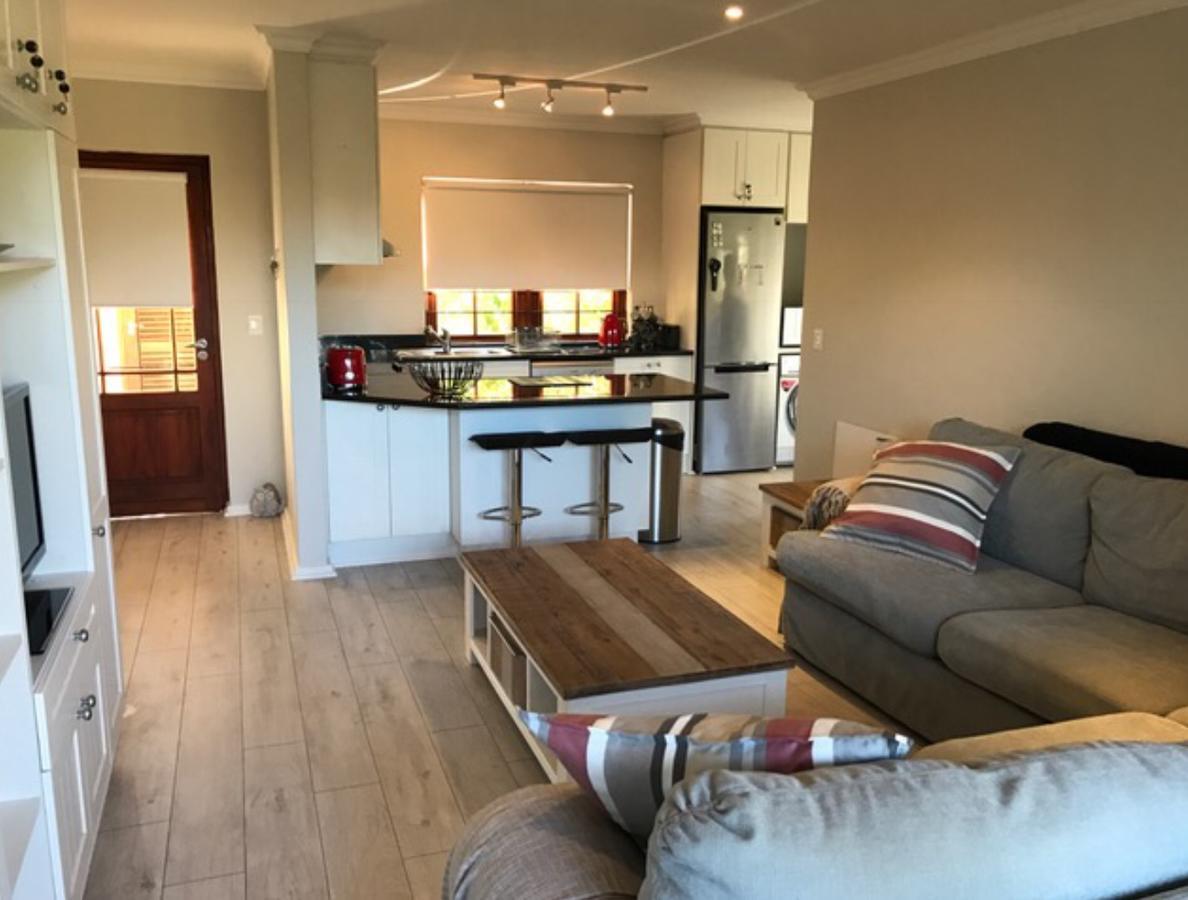 Whale Rock Gardens Apartment Plettenberg Bay Bagian luar foto